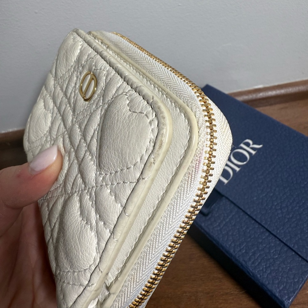 Dior Caro Heart Wallet - Picture 8 of 11
